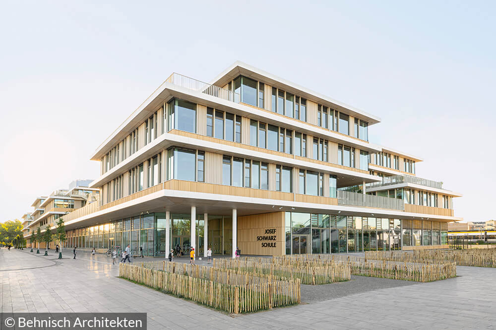 Exterior view of the Josef Schwarz School in Heilbronn